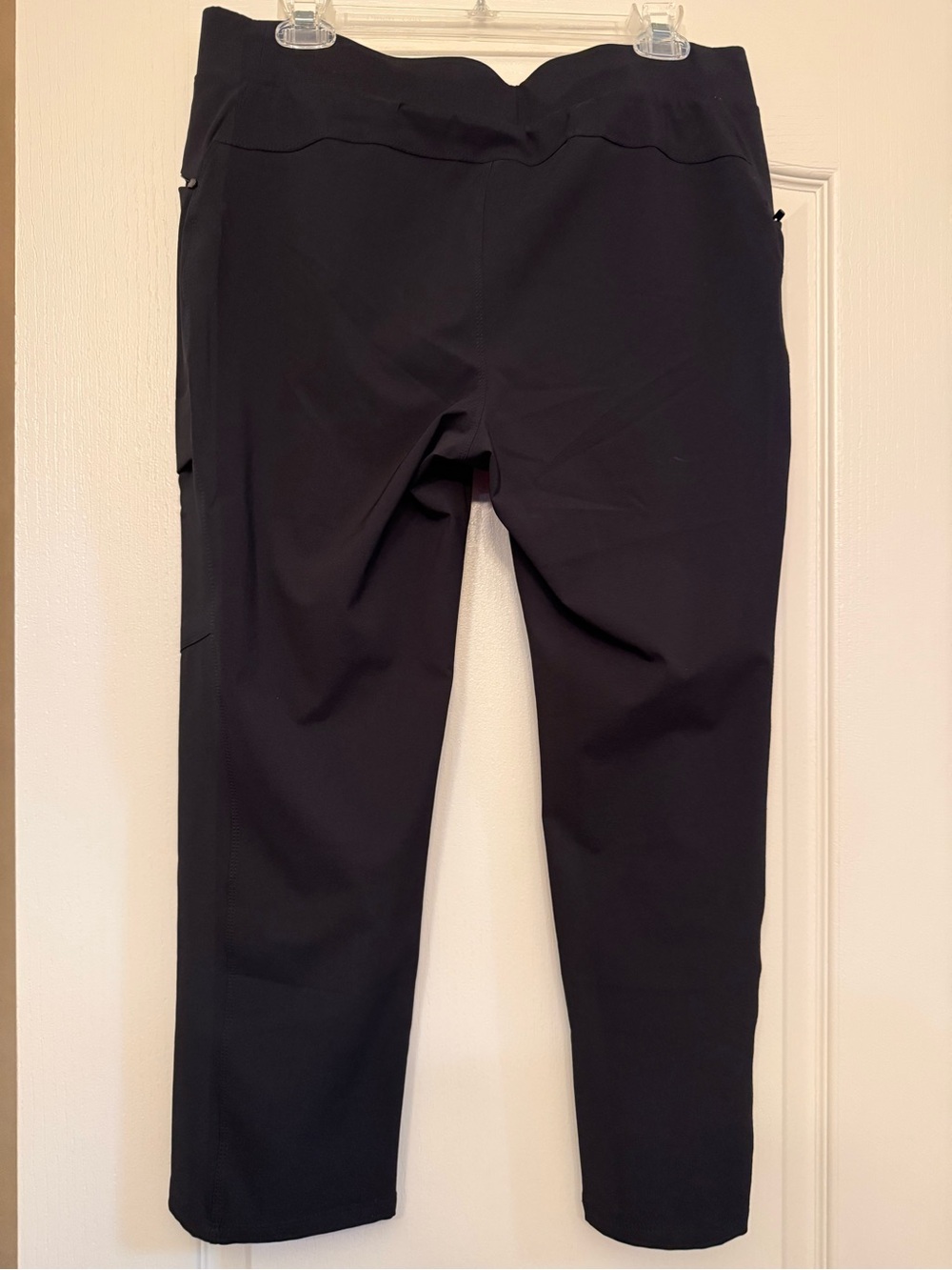 Eddie Bauer Women’s Black Performance Stretch Pants